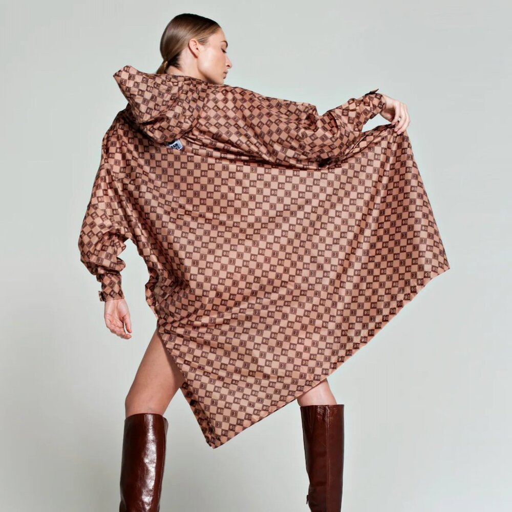 Rain Kiss Brown Check Print Rain Damier Poncho w Sleeves OS